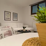 Simple Apartament