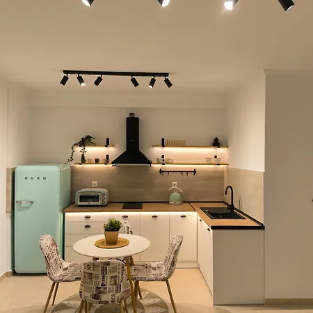 Διαμέρισμα Simple